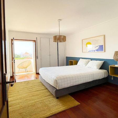 Yellow House Aveiro Smart Tv And Garage Exterior foto